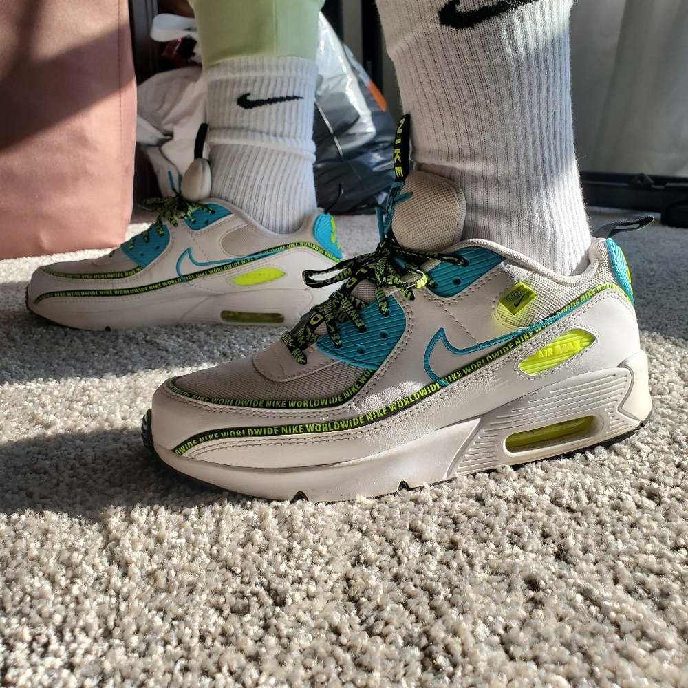 Nike Air Max 90